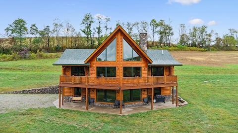 Sleeps 20, Seven Springs, 6 Bedroom, Pond, FirePit