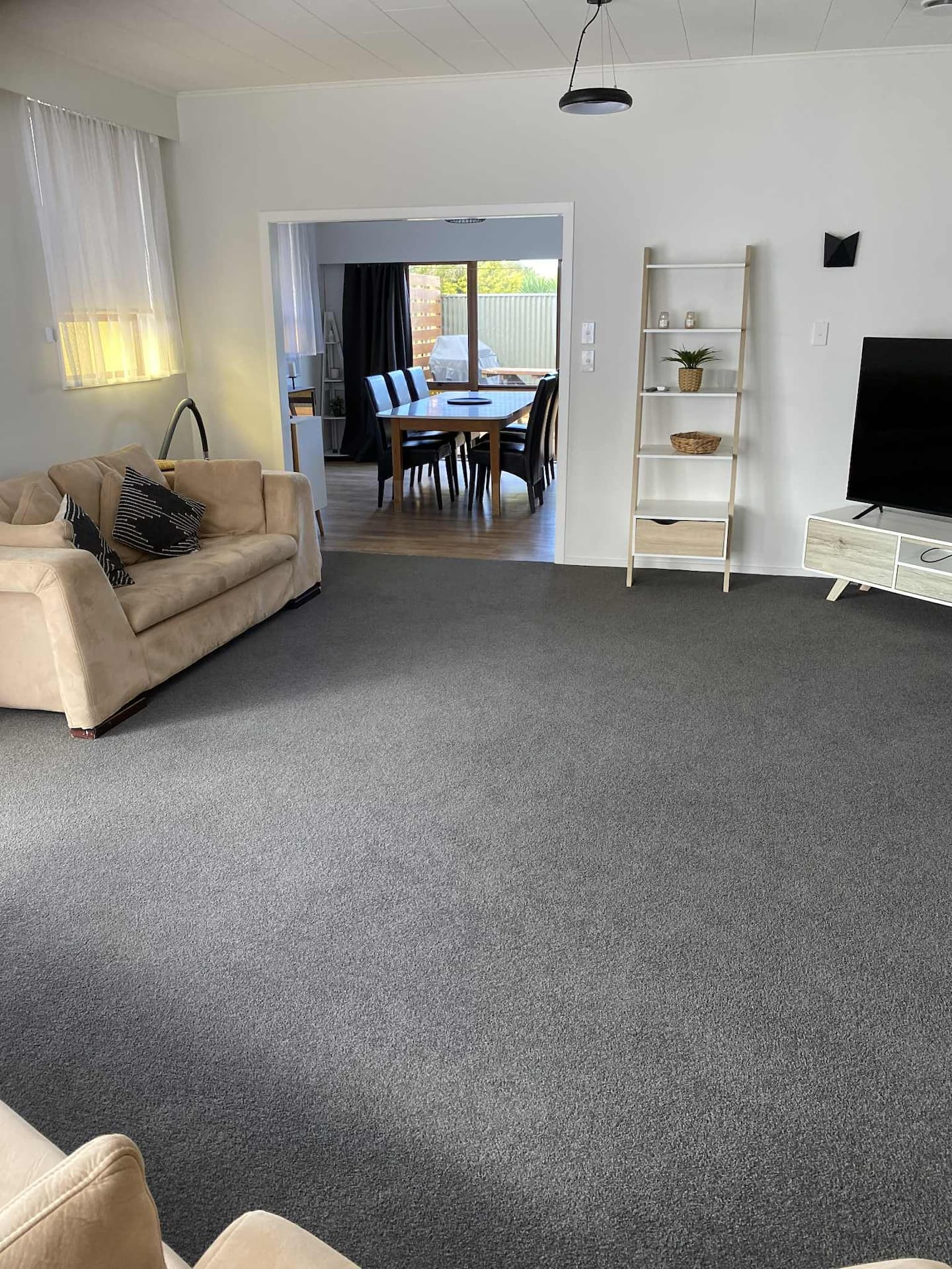 Large Family Home In Wairoa 3