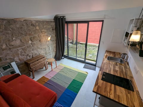 Top Airbnb: KerMamiké, the house in the garden. in Ploemeur