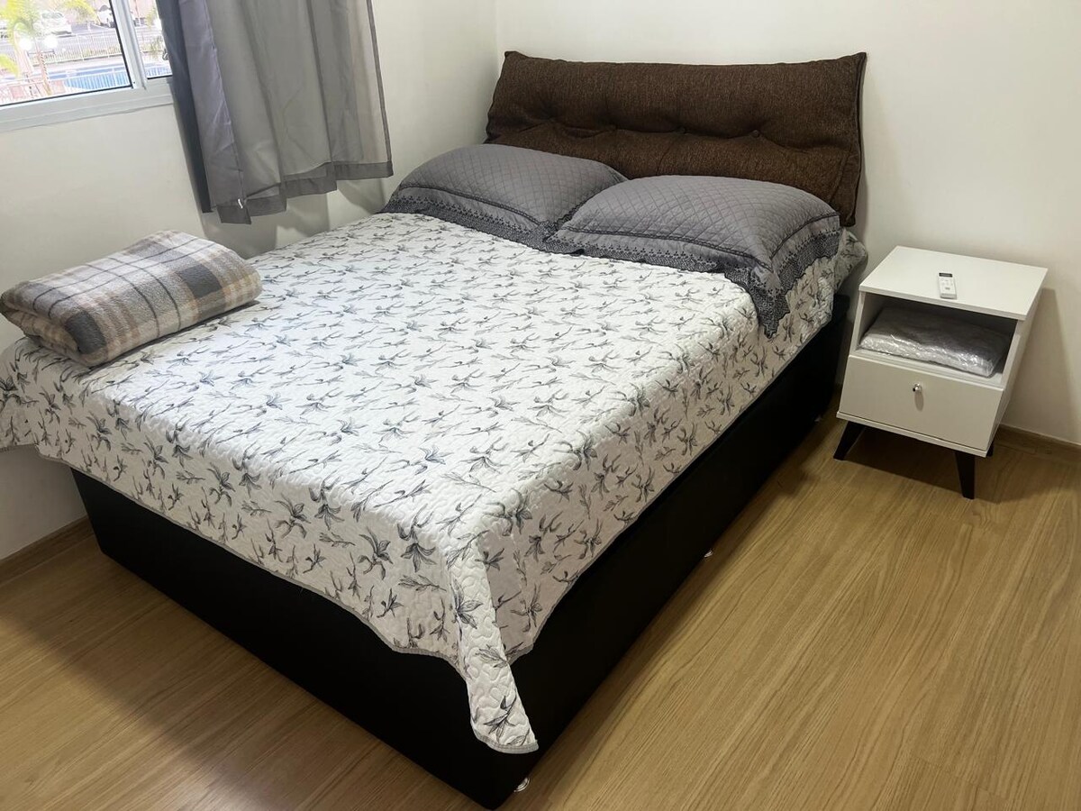 Suite avec salle de bain et divisée