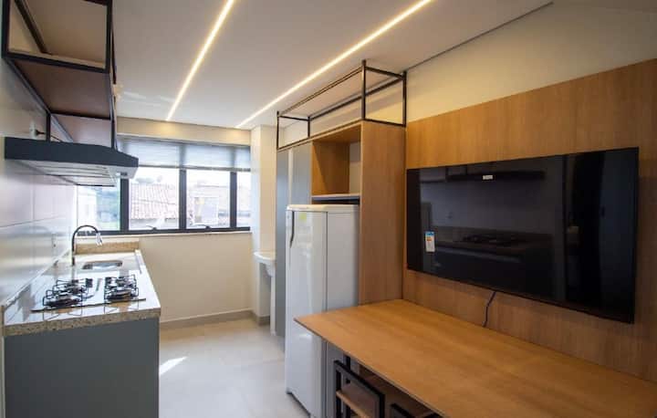 Espacio perfecto, decoración de alta gama y comodidad con televisor inteligente de última generación y wifi de alta velocidad (enlace dedicado)
