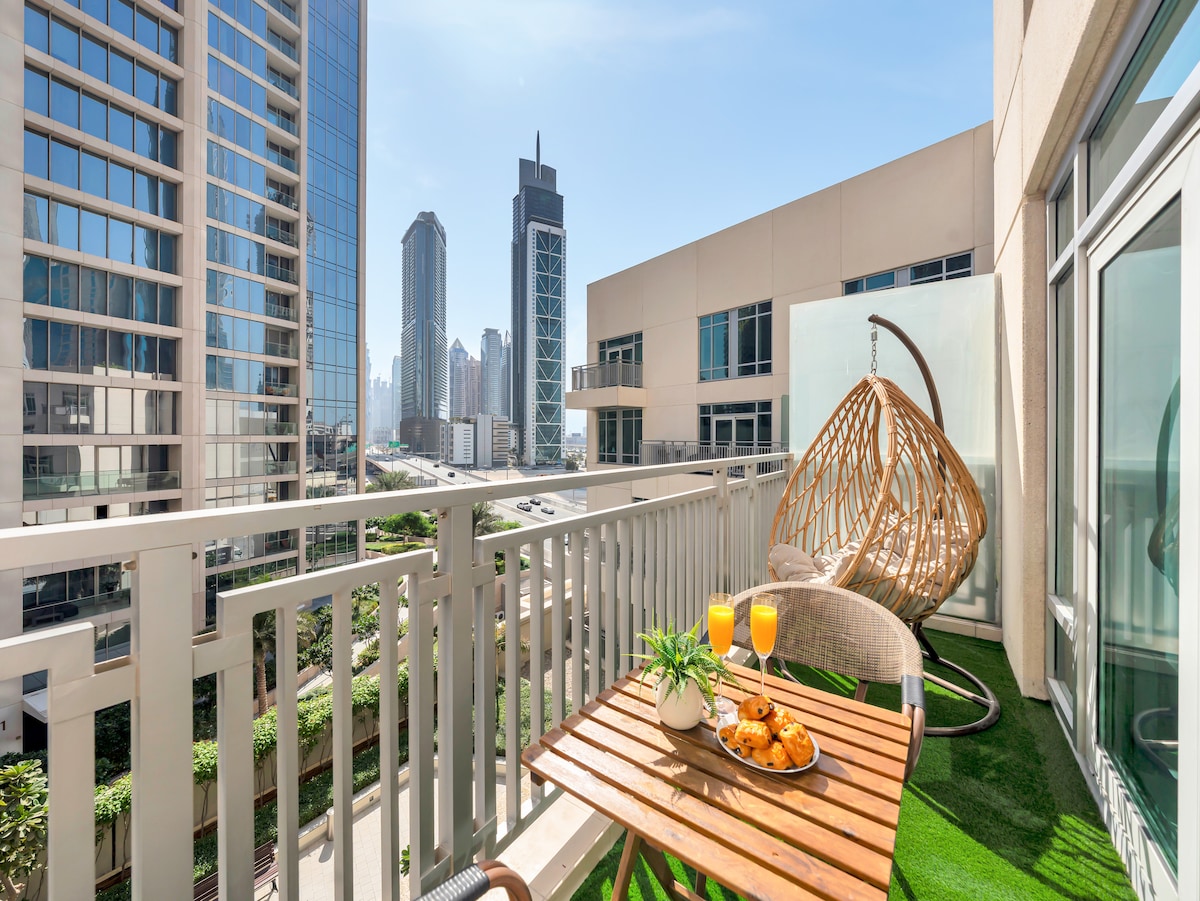 3 Bedroom Furnished Apartment | The Lofts 3