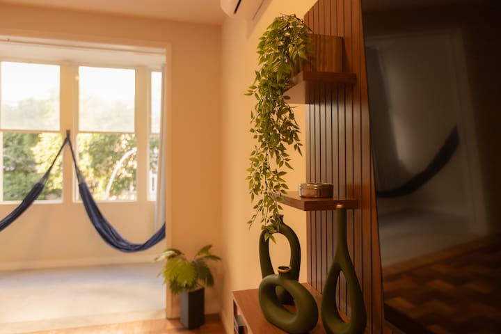 SuhcasaCopacabana managed Airbnb listing 1