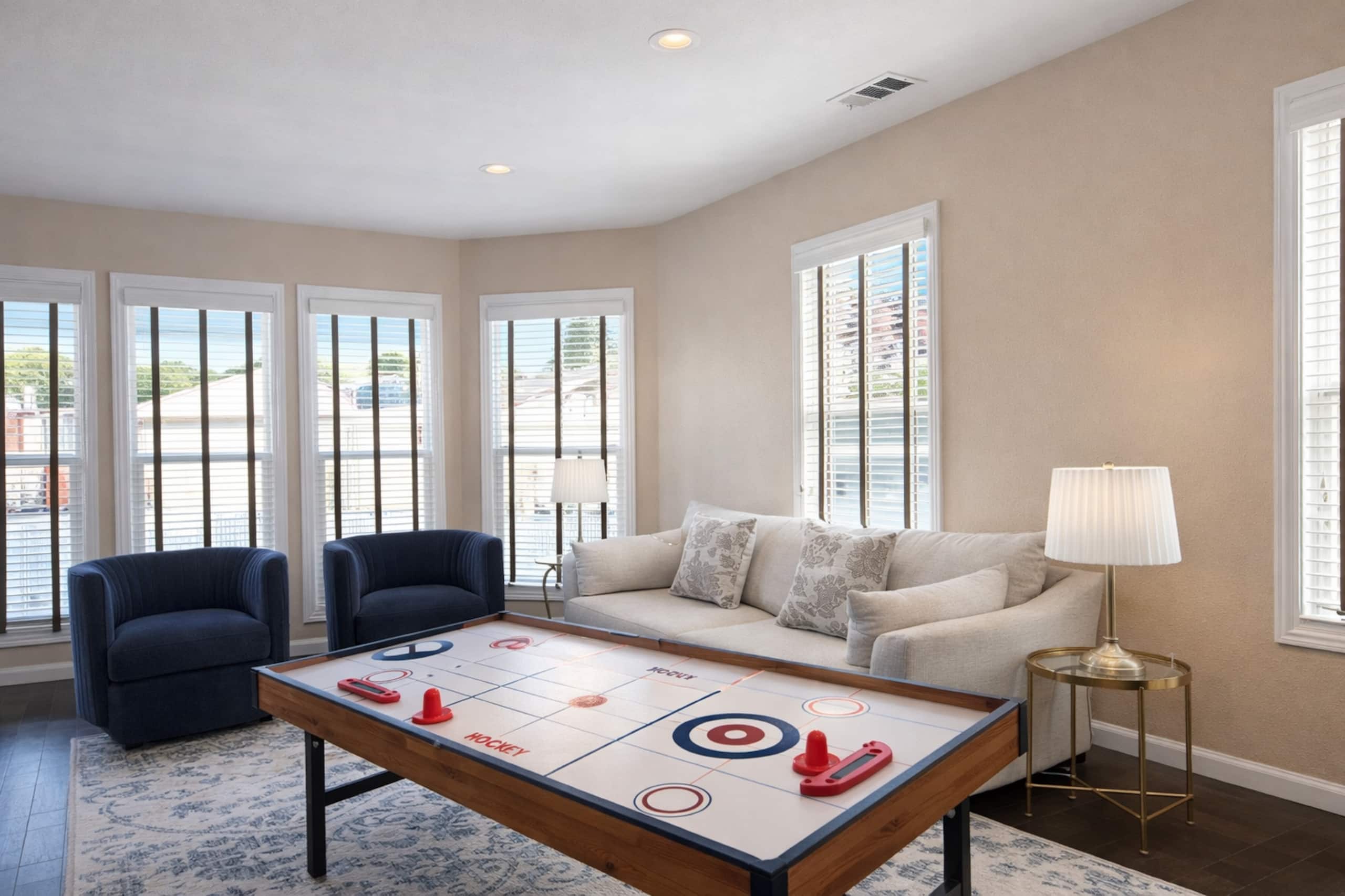 Luxury Pool Retreat w/ Chef's Kitchen & Game Room - Photo 43