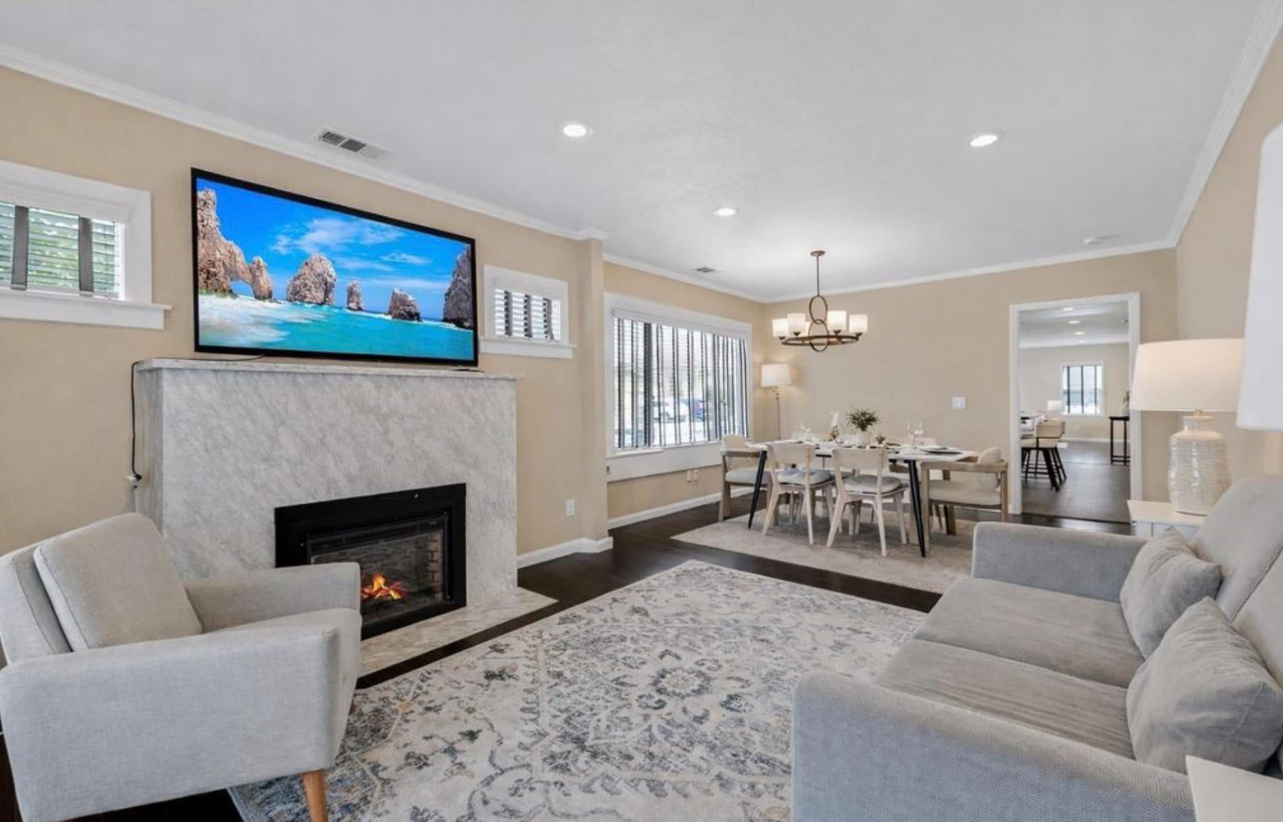 Luxury Pool Retreat w/ Chef's Kitchen & Game Room - Photo 8
