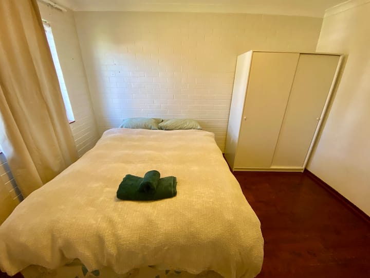 غرفة النوم 1