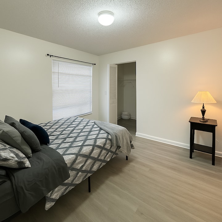 Მყუდრო საცხოვრებელი ტკბილი ოცნებებისთვის. Იდეალურია ოჯახებისთვის, წყვილებისთვის ან მეგობრებისთვის, რომ სტუმრობისას თავი ისე იგრძნონ, როგორც საკუთარ სახლში.