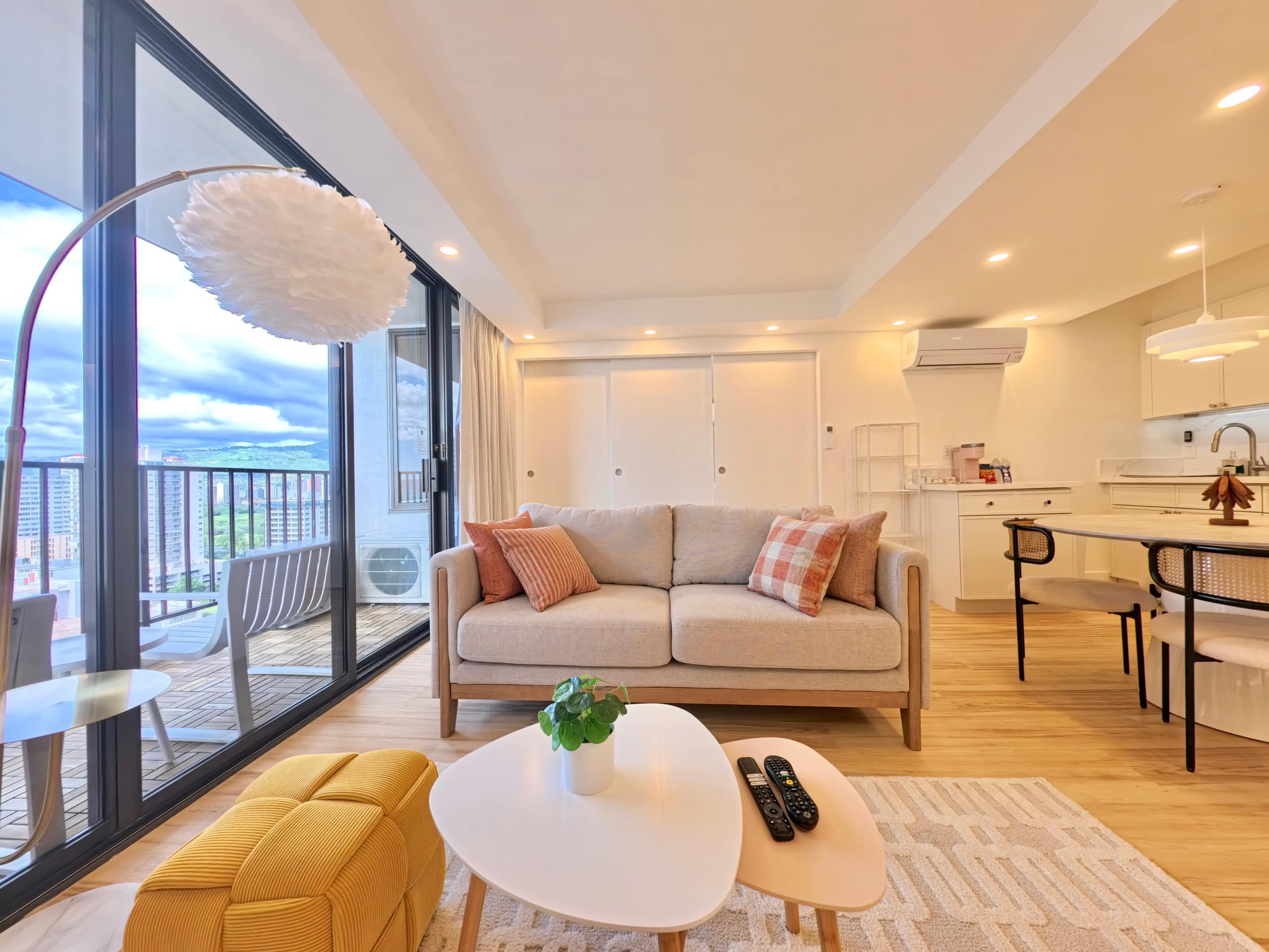 Waikiki Banyan Ocean, City View #7 | FREE Parking - Image 47