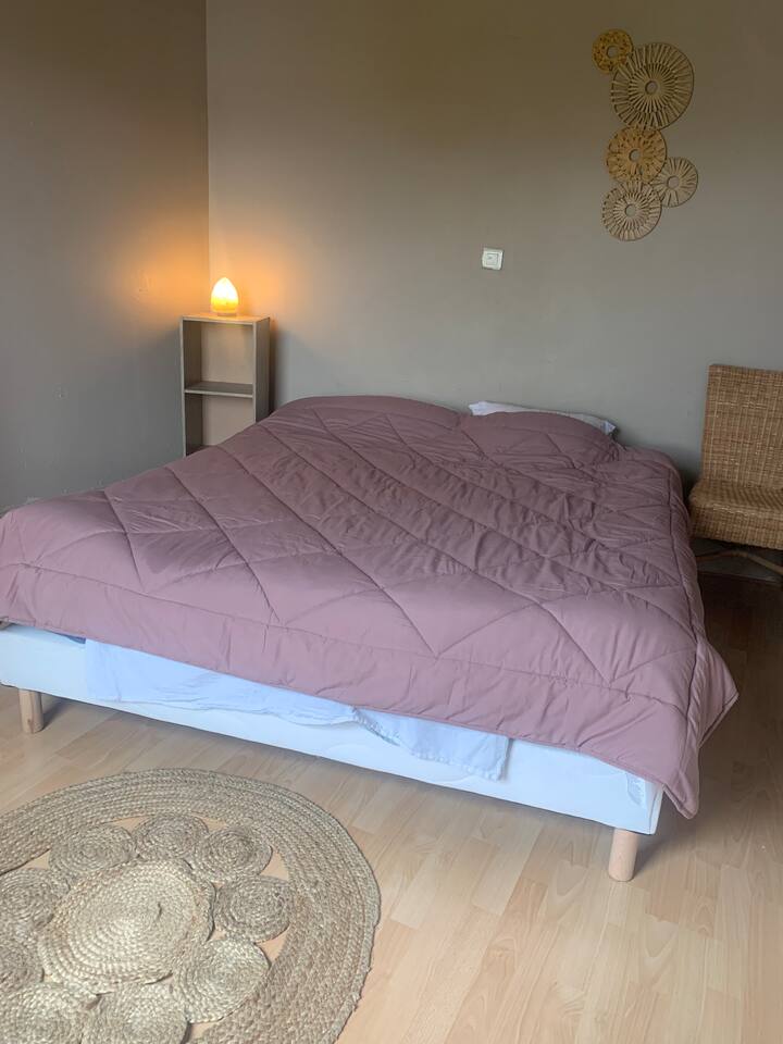 Dhomë gjumi 1