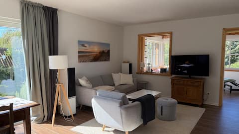 Leistungsstarkes Airbnb: “Strandrose” – Near the Baltic Sea, Quiet, Jacuzzi, Sauna in Rostock