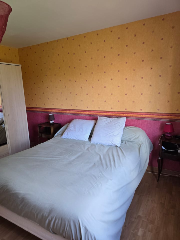 غرفة النوم 1