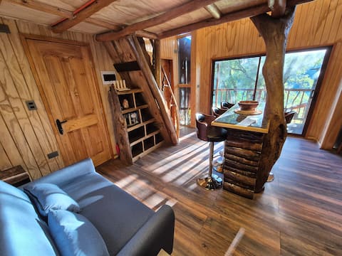 Top Airbnb: Quillón Treehouse in Quillón