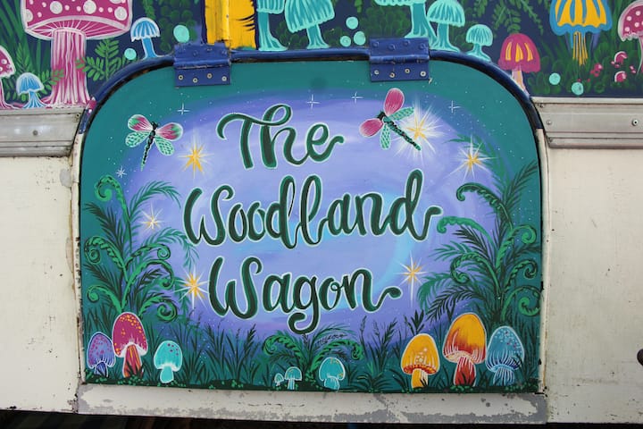 The Woodland Wagon - Settle