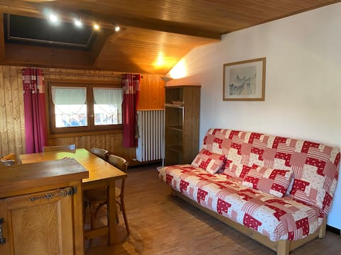 Popular Airbnb listing: Quiet and peaceful apartment with family in Morzine
