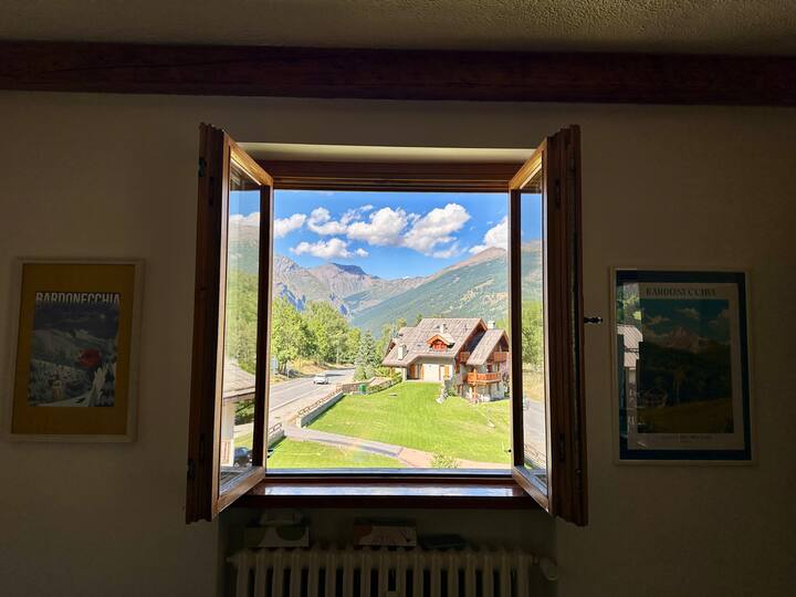 The Imperfect House – Alpine Views & Terrace - Bardonecchia