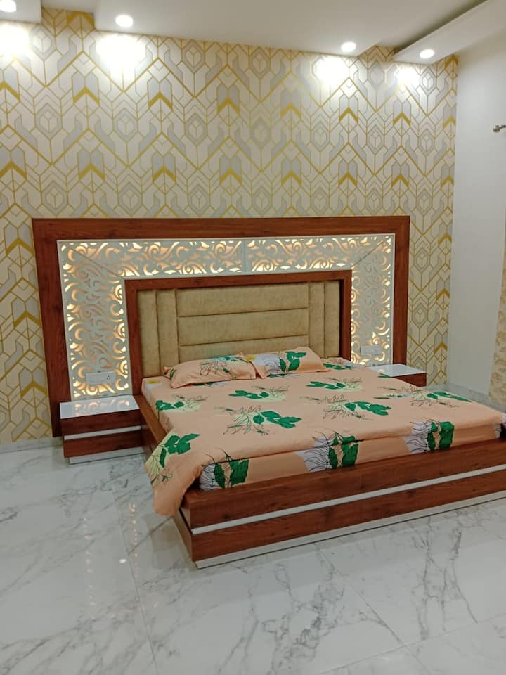 საძინებელი 1