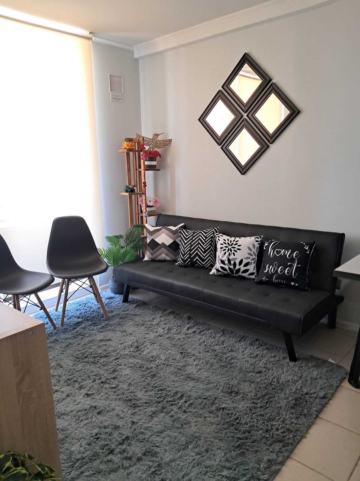 მისაღები ოთახი