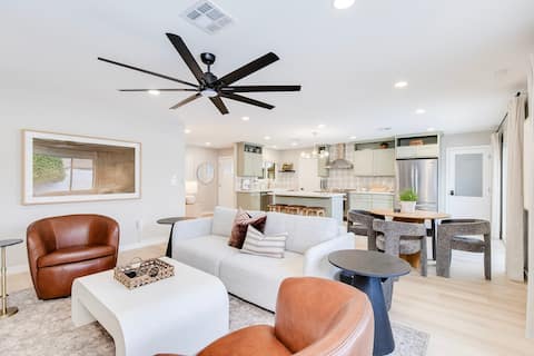 Top performing Airbnb: High-Style Guest Favorite Near Old Town in Park Scottsdale