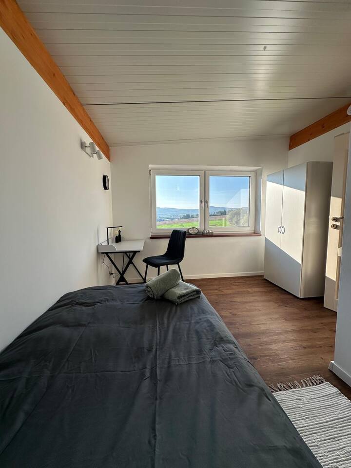 საძინებელი 4