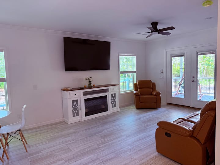 New Serenity House No Steps 2 Bd 1.5 Ba House - Renault Winery