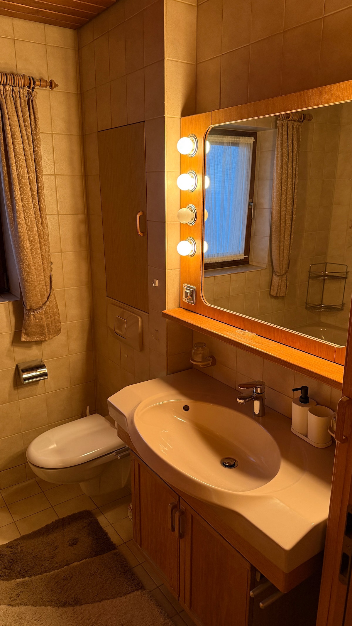 Charming retro style apartment with original furniture