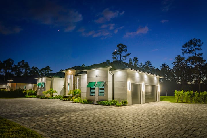 Golden Acres Sports Ranch - Houses for Rent in Naples, ...
