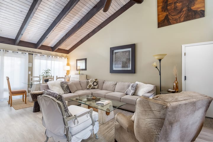Beautiful Home, Walk 2 Sand, Pool Table, Spa, Dogs - Morro Bay, CA