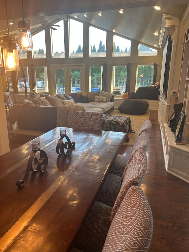 Movie/music Lovers Haven And Backyard Oasis - Richland, WA