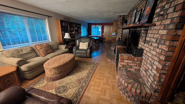 Mccloud Family Lodge | Fly Fishing & Golf - McCloud, CA