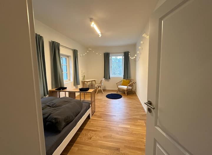 Schlafzimmer 2