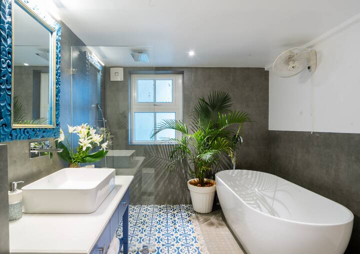ELIVAAS Bauhinia VK · Luxury 4-BHK Villa | Pool & Garden Retreat