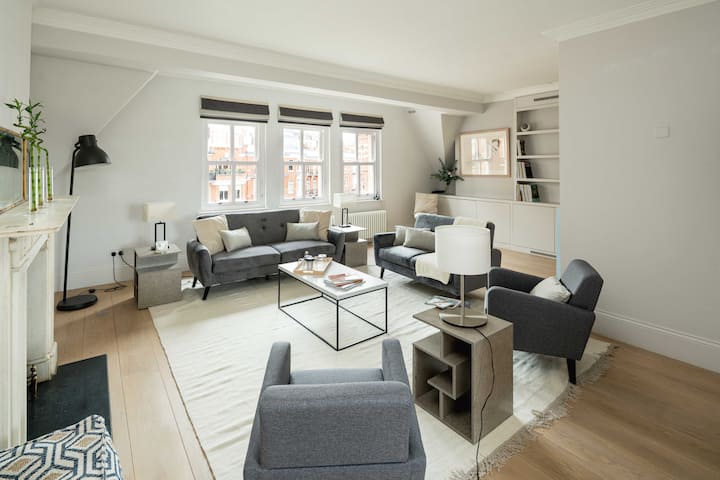 Illustration of Penthouse Greater London United Kingdom