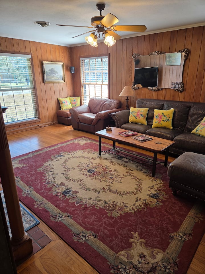 მისაღები ოთახი