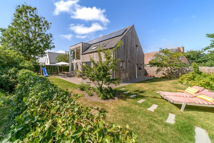 Guest favorite listing in Koksijde