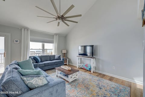 Popular Airbnb listing: No Place Like Home in Jacksonville