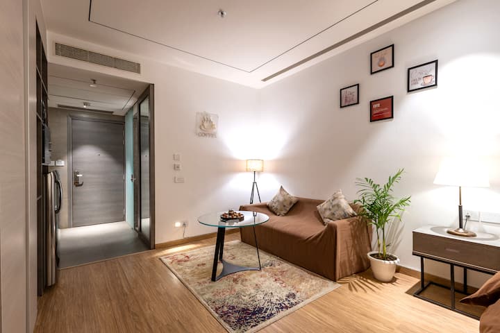 Luxury Coffee House By Cheesex Homes - Gurugram