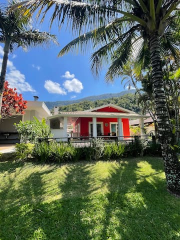 Bahay Ubatuba Aluguéis VIP managed Airbnb listing 1