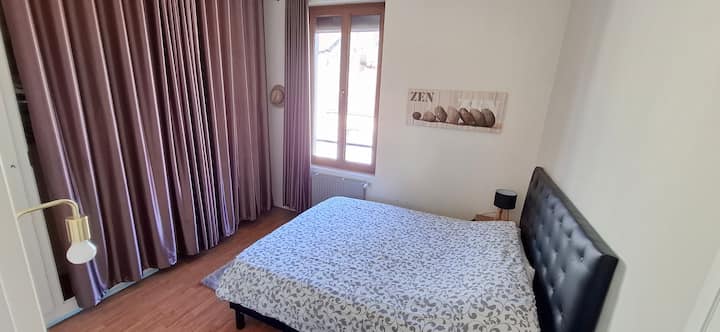 საძინებელი 1