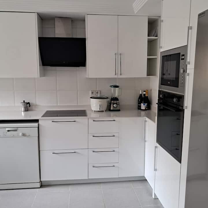Chalet En Valencia Frente A La Playa (Mid Term) - Valencia
