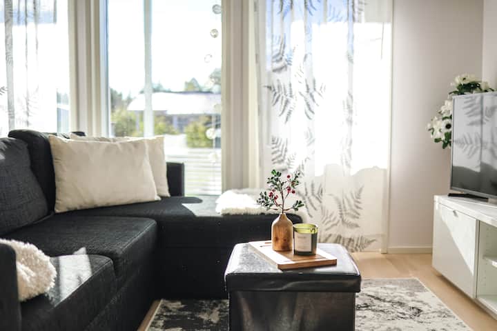 Spacious Family Home Near Nature By Booklapland - Rovaniemi