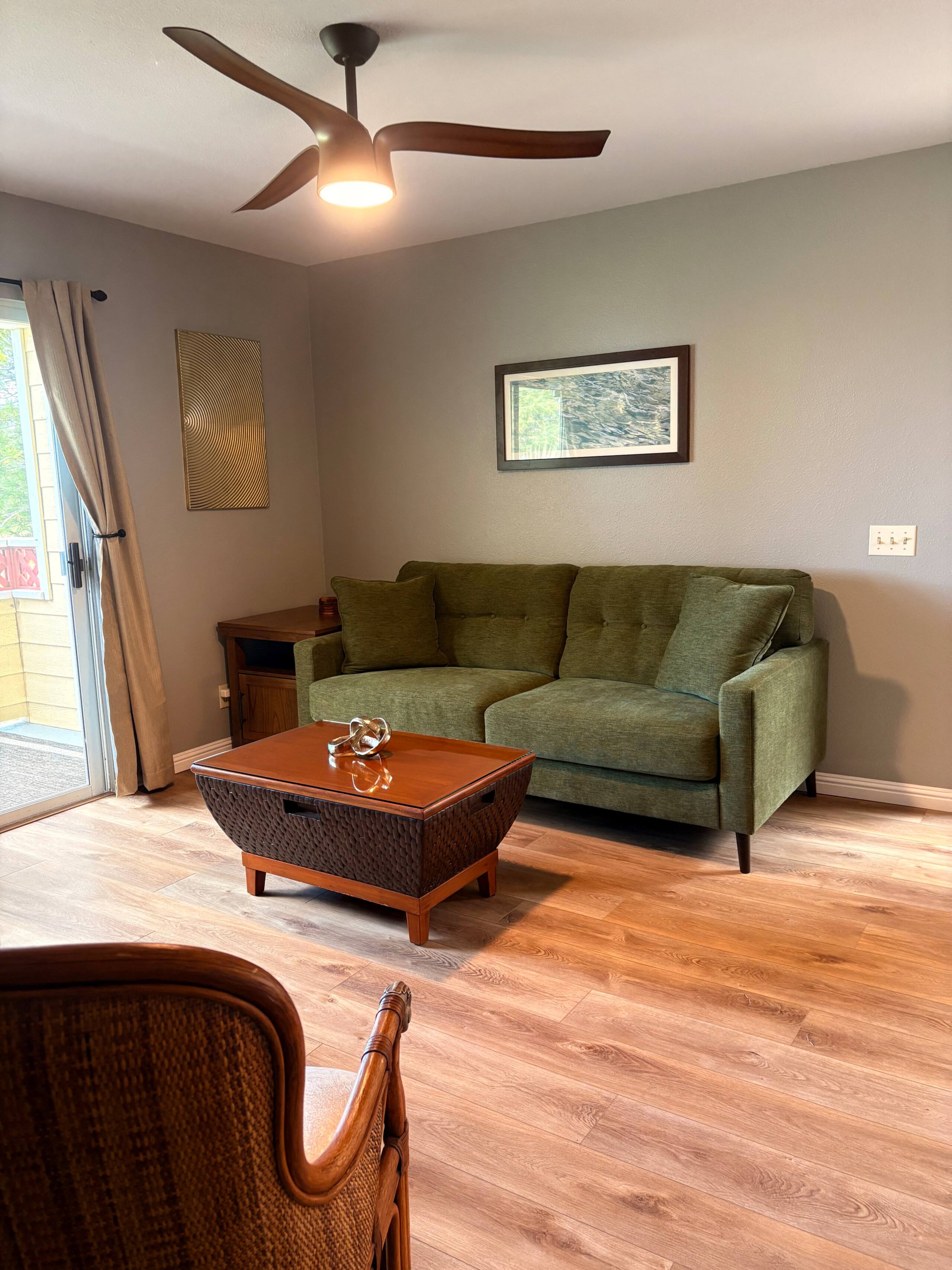 Charming Condo in a gated golf community. - Photo 4
