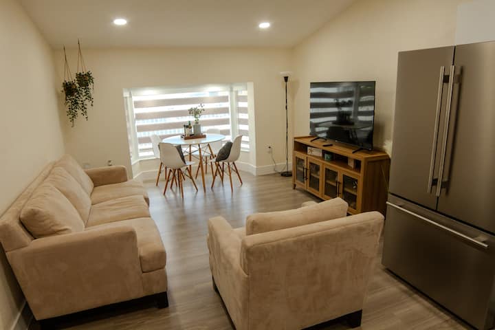 Serenity/paradise In Hialeah - Miami, FL