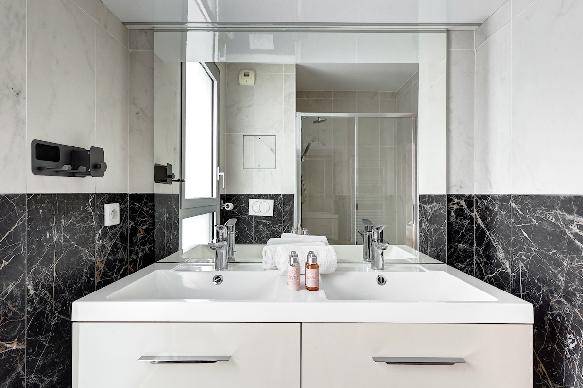 Suite Mitterrand — Chambre secondaire