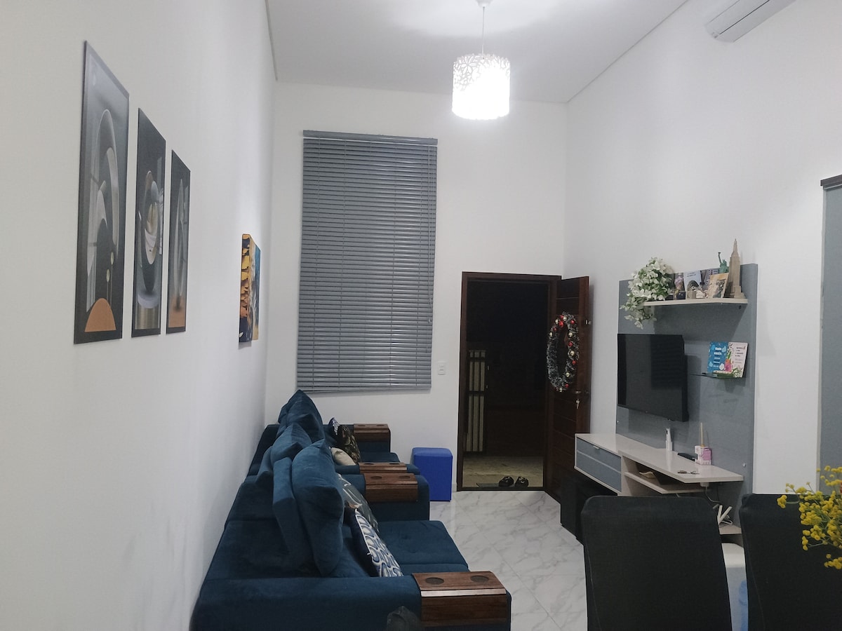 Top Airbnb: Beach house! 450m away, come be happy with the family! em São Francisco Do Sul