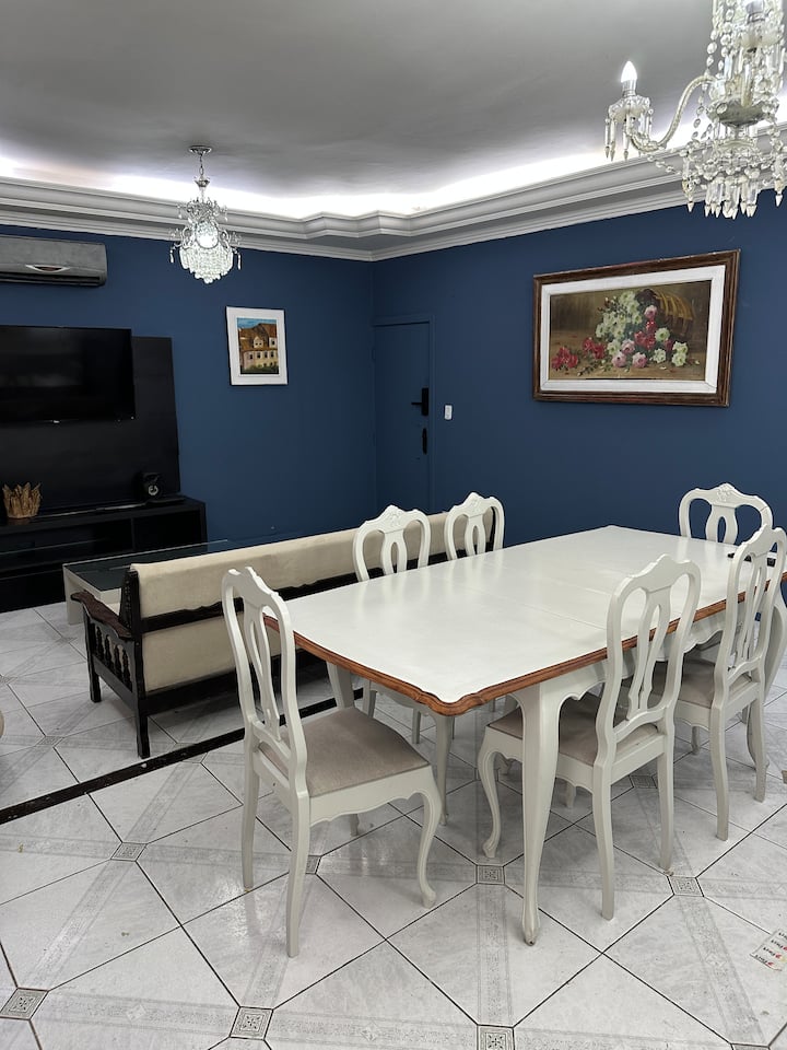 Apto Completo Para 4/casais Ou 5 Pessoas - Barra