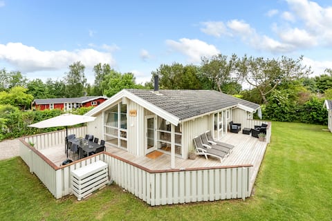 Newly renovated vacation home with spa/sauna, "Hyggehytten"
