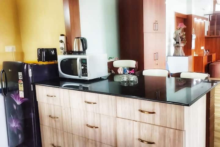 Full kitchen image 3