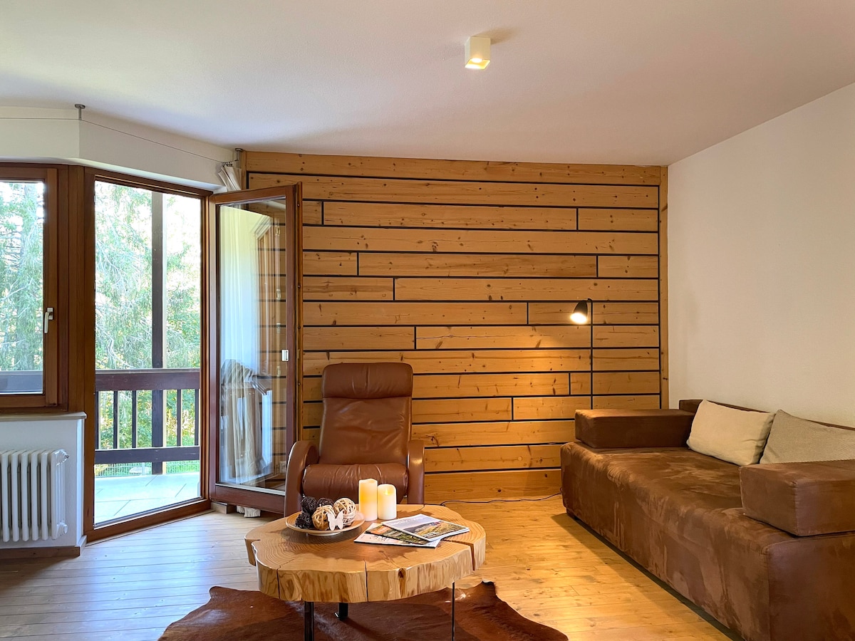 Popular Airbnb listing: Waldbrise Titisee (W14) + Black Forest Card in Titisee Neustadt
