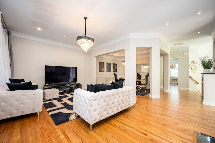 Atlanta Braves Luxury Townhome | Office + Jacuzzi - Marietta