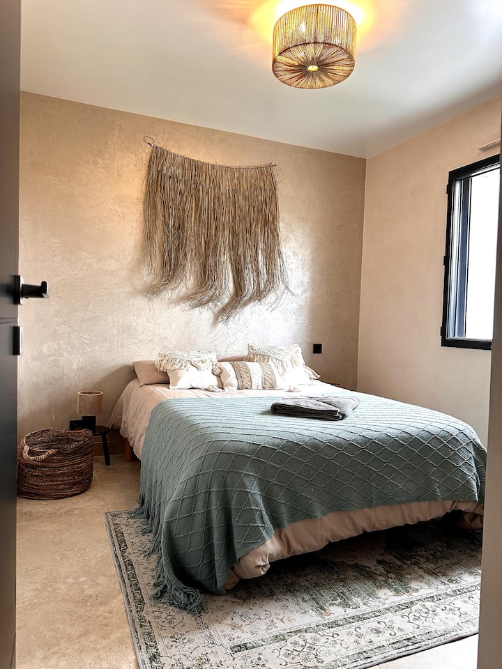 საძინებელი 2